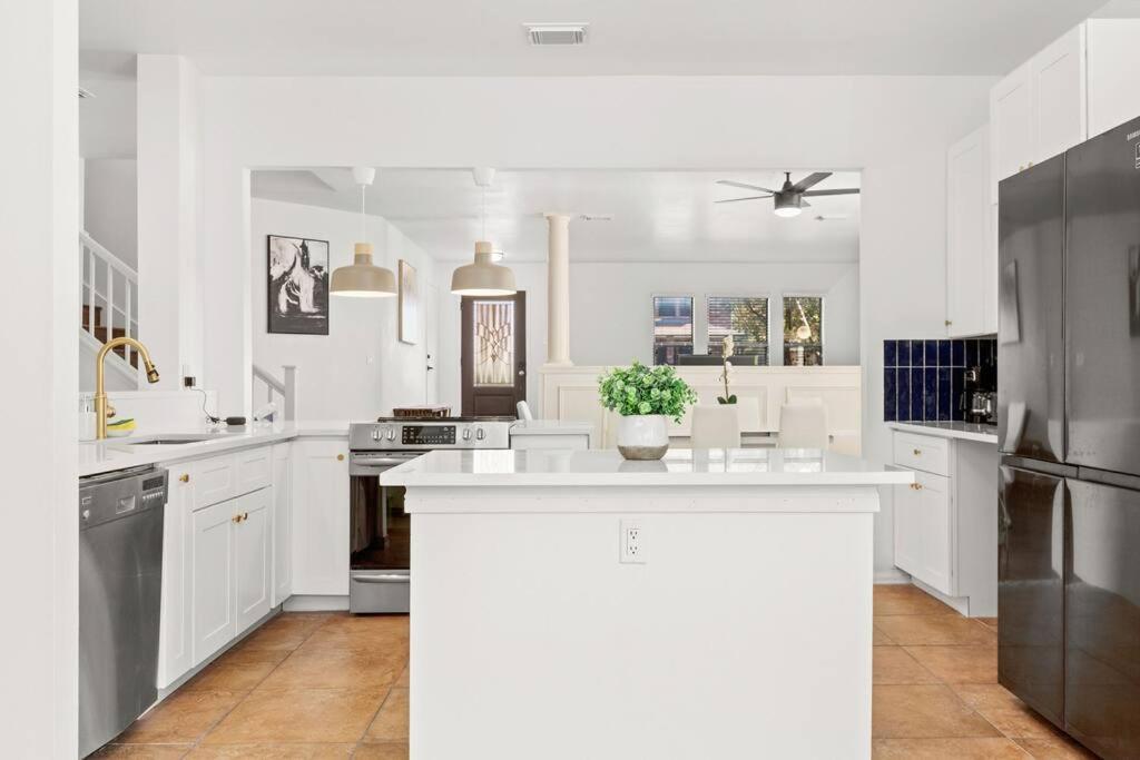 5 Bedrooms With Chefs Kitchen 2 Masters Room And Game Lounge San Antonio Extérieur photo