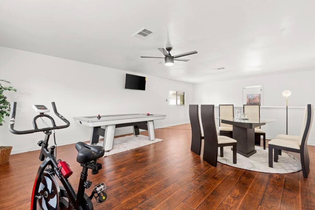 5 Bedrooms With Chefs Kitchen 2 Masters Room And Game Lounge San Antonio Extérieur photo